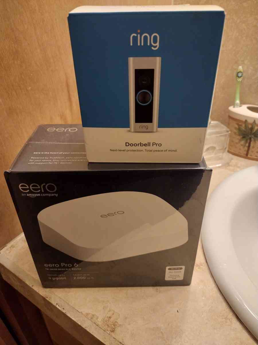 a high speed router and a brand new ring doorbell - Kathleen, Florida