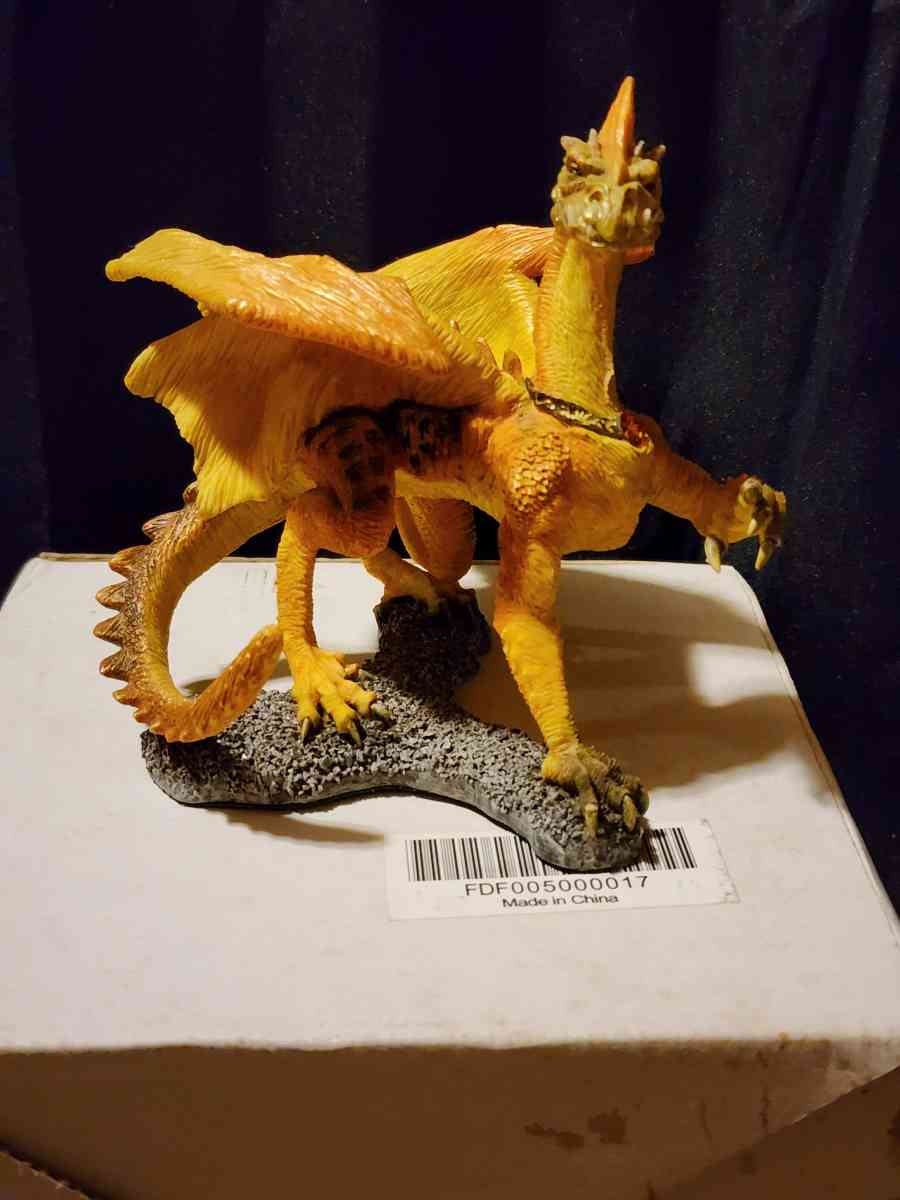 Danbury Mint Fabulous Dragons  Grindalyx Collectible - Thompson, Connecticut - FleaMarketBay