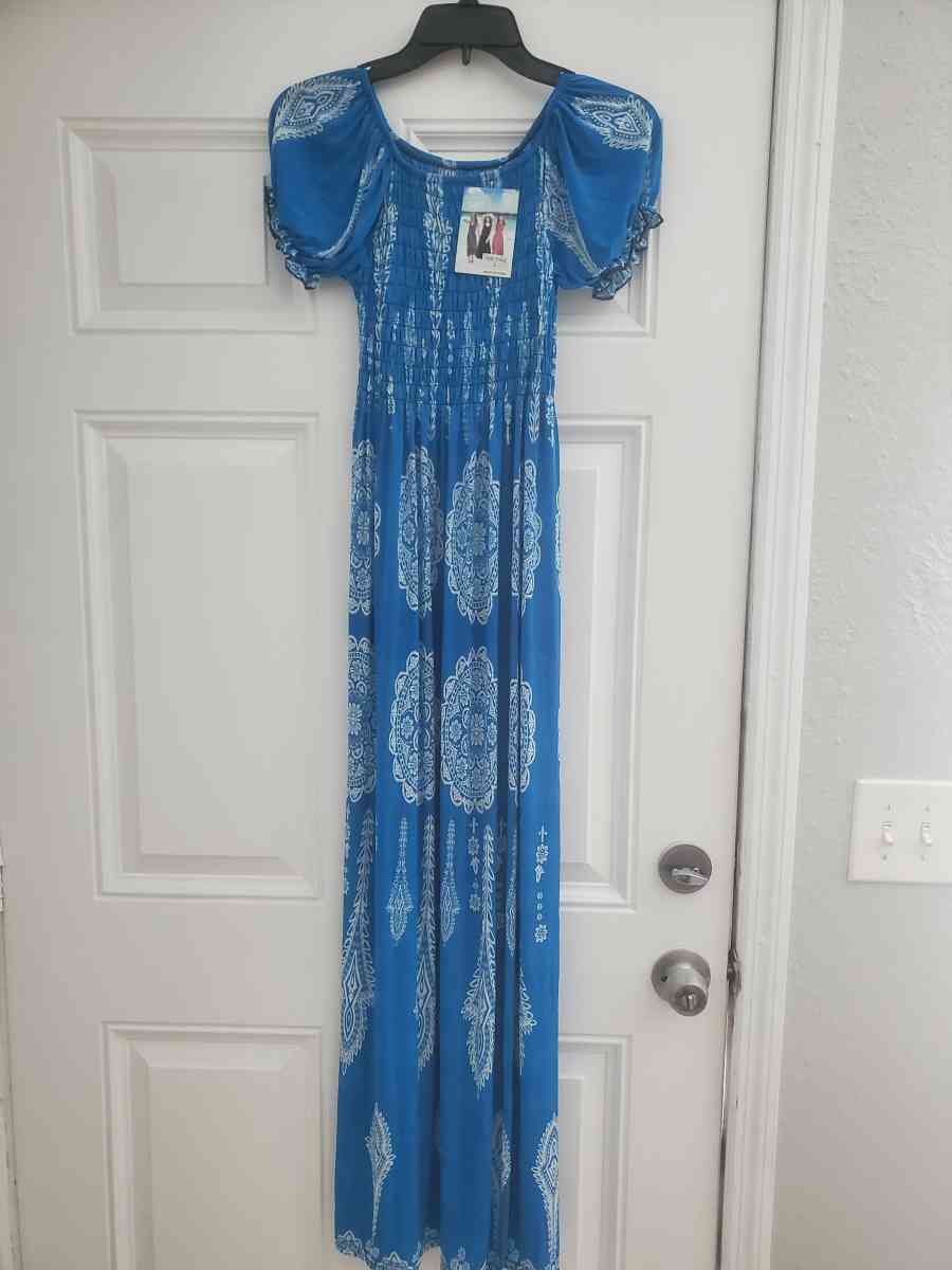 women dress - Tampa, Florida