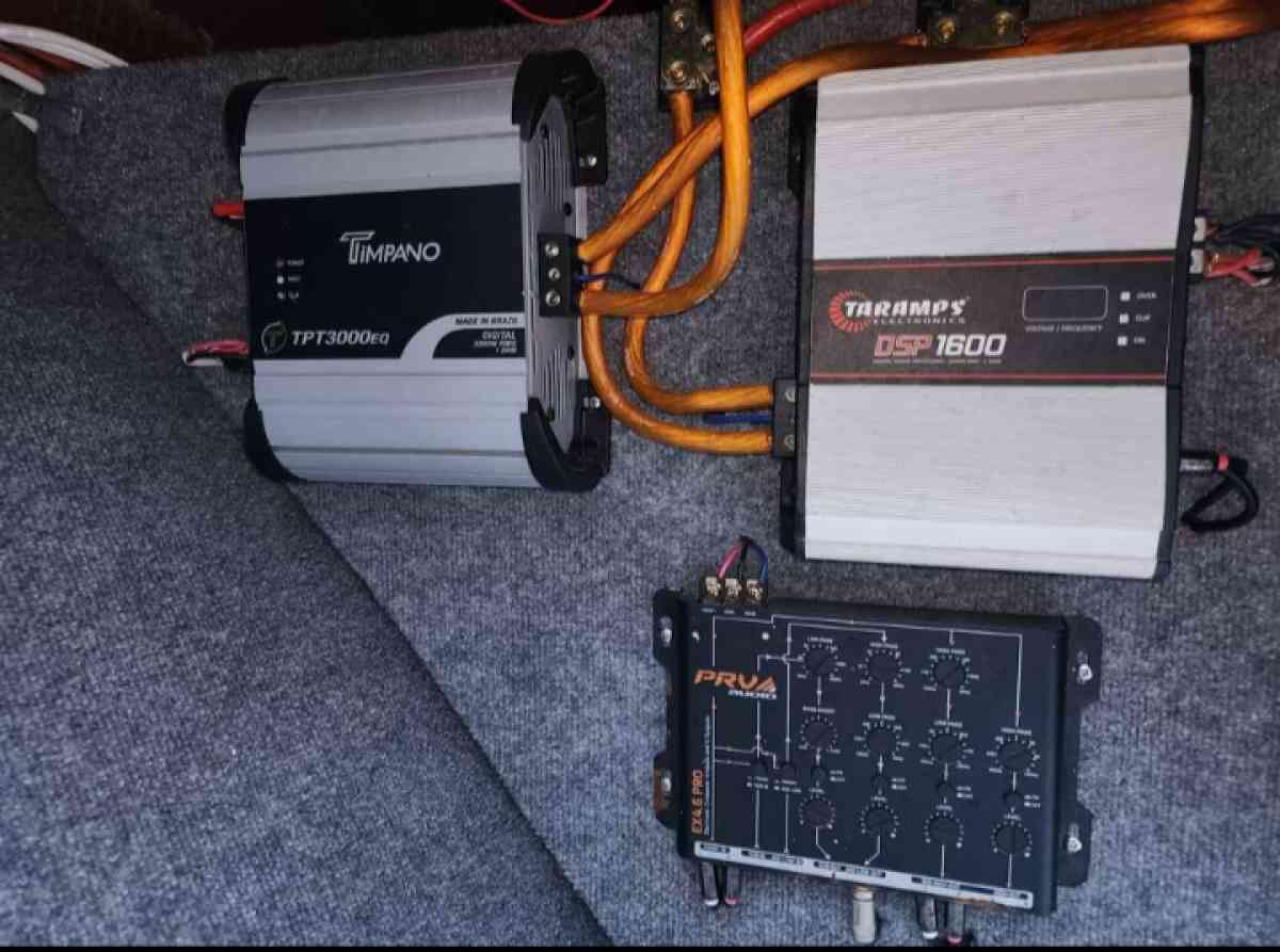 Aquatron 2001 boat - Kissimmee, Florida - FleaMarketBay