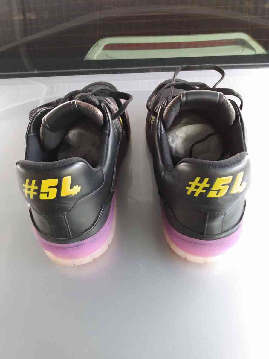Like New Louis Vuitton Monogram Training Shoes - Houston, Texas - FleaMarketBay