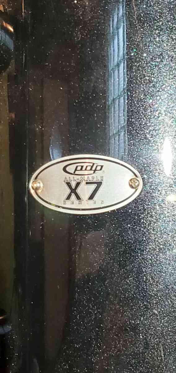 PDP X7 maple drum kit - Vandergrift, Pennsylvania