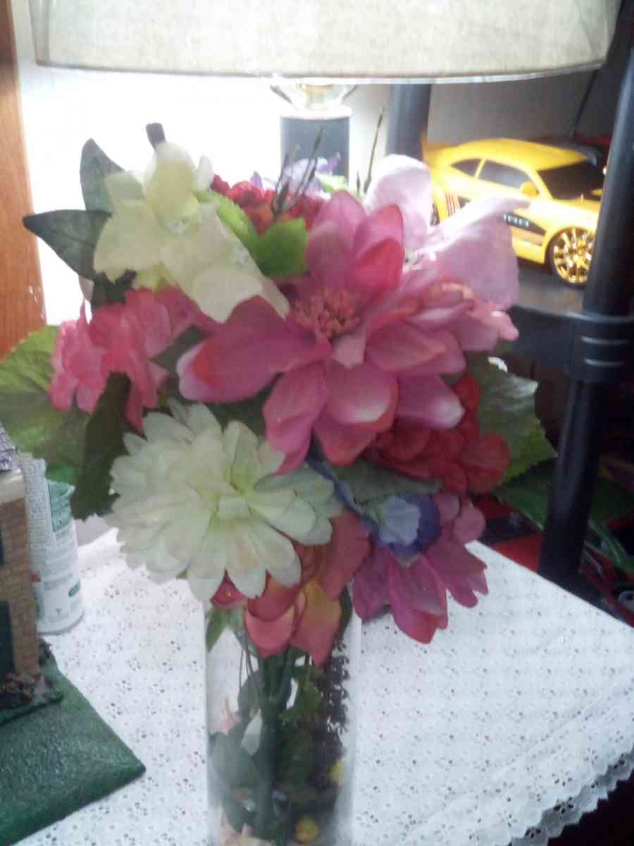 silk flower arrangements - Lakeland, Florida - FleaMarketBay