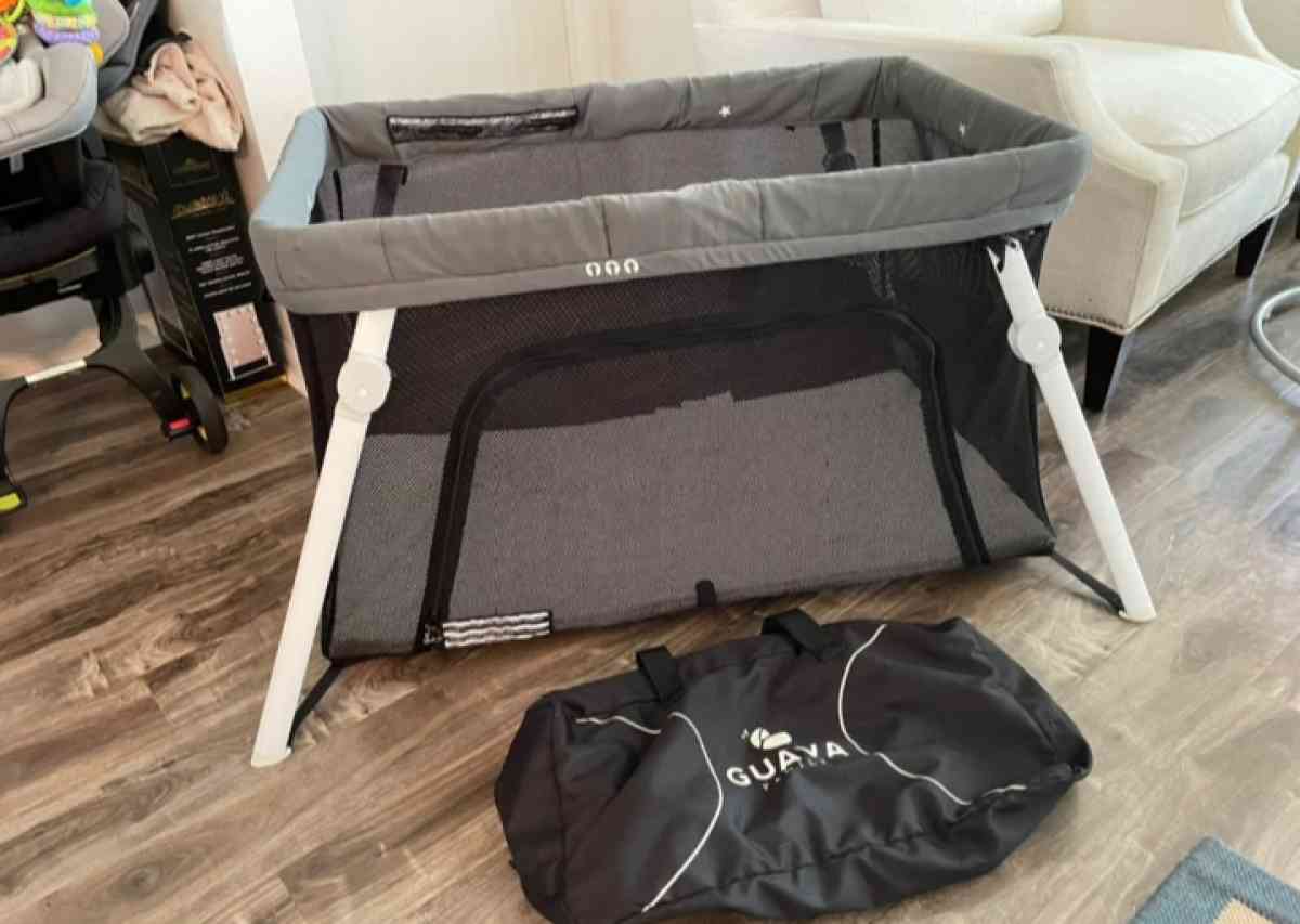 Lotus Travel Crib - Cairo, Nebraska - FleaMarketBay