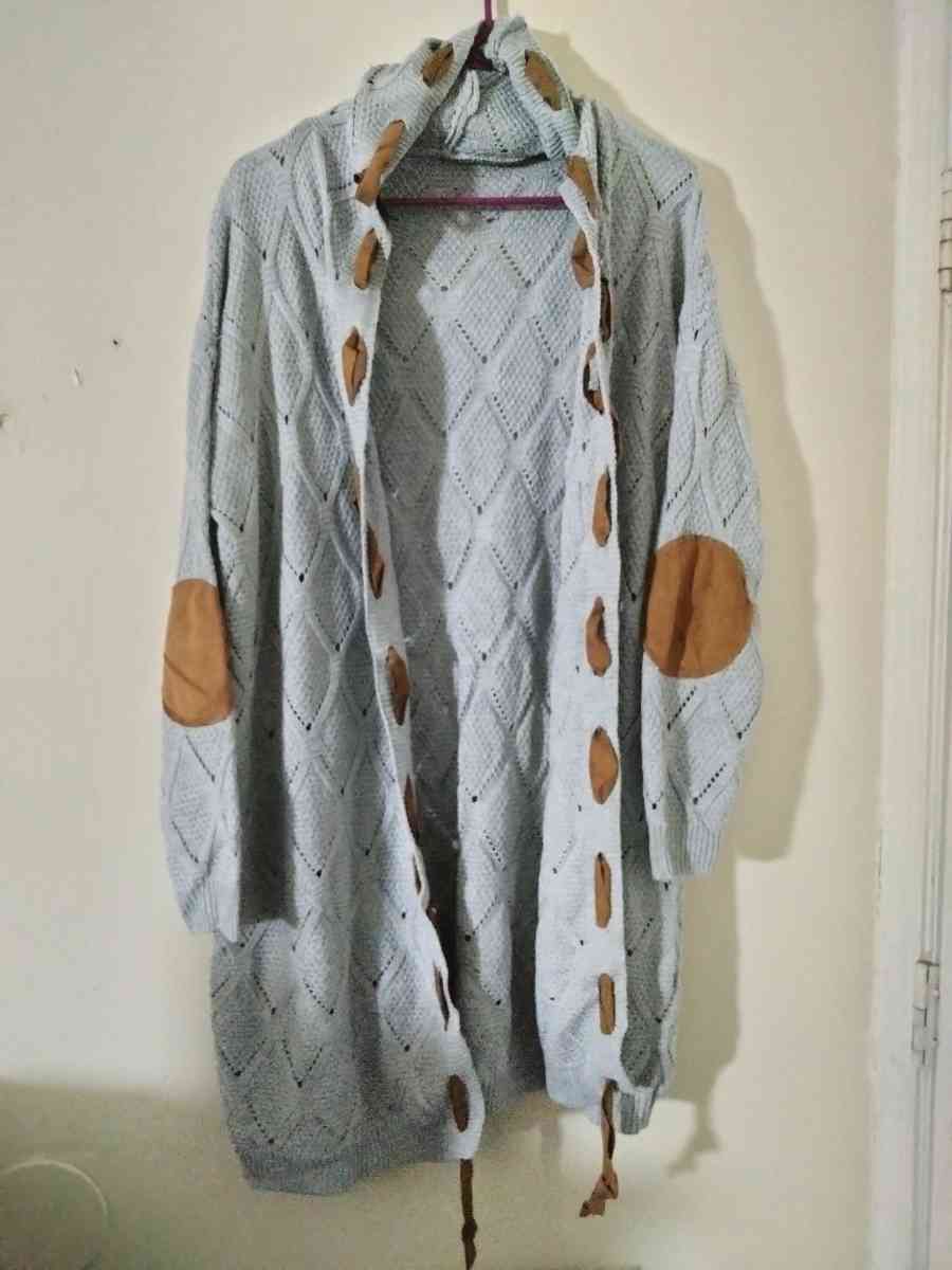 long sweater - Norcross, Georgia - FleaMarketBay