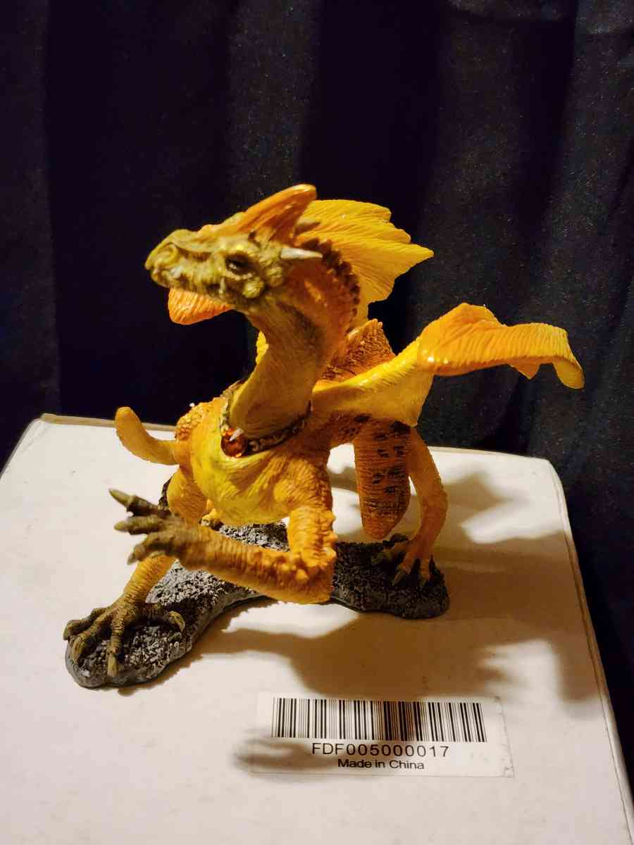 Danbury Mint Fabulous Dragons  Grindalyx Collectible - Thompson, Connecticut - FleaMarketBay