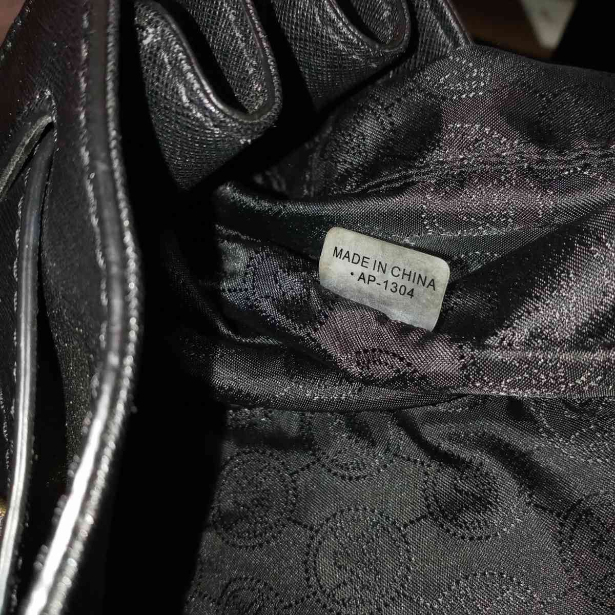 Michael Kors  Black Purse - Chicago Heights, Illinois - FleaMarketBay