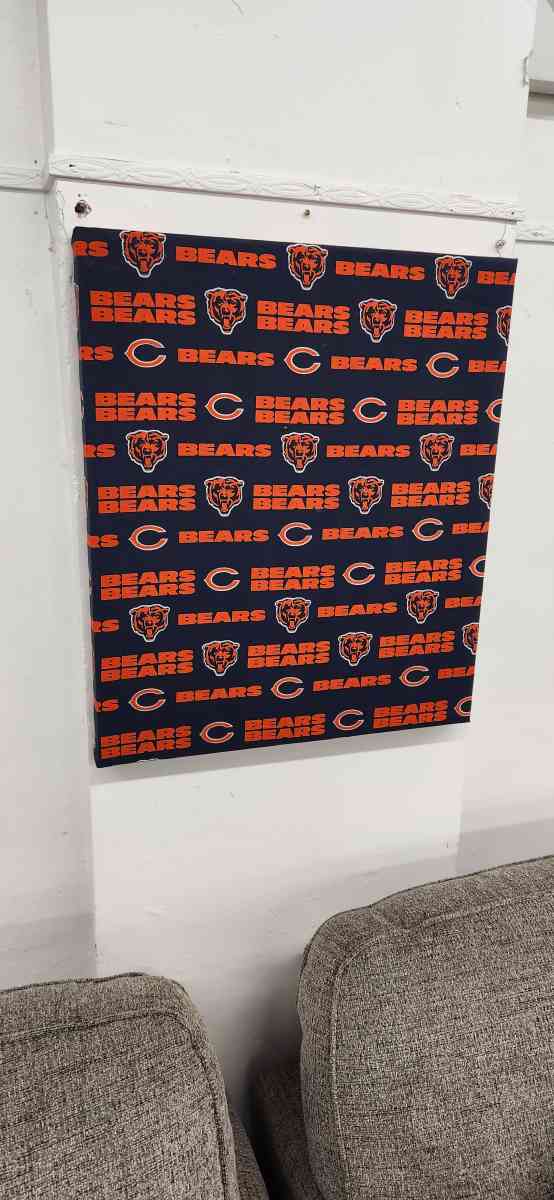 Chicago bears wall art - Urbana, Illinois - FleaMarketBay