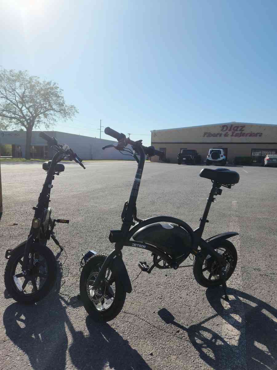 Jetson Bolt Pro Electric Maintain Cruisers - Austin, Texas - FleaMarketBay