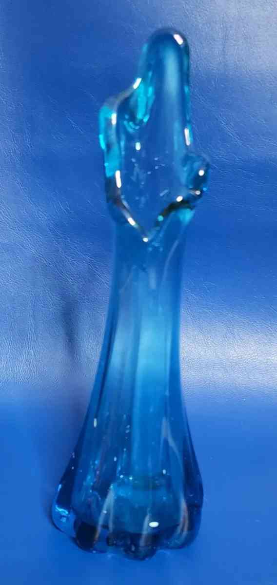 Five finger vase 825 Inchs Tall