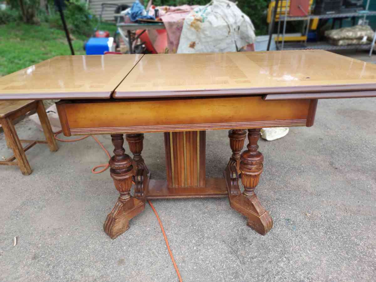 art deco original finish enamel top table - Stonington, Connecticut - FleaMarketBay