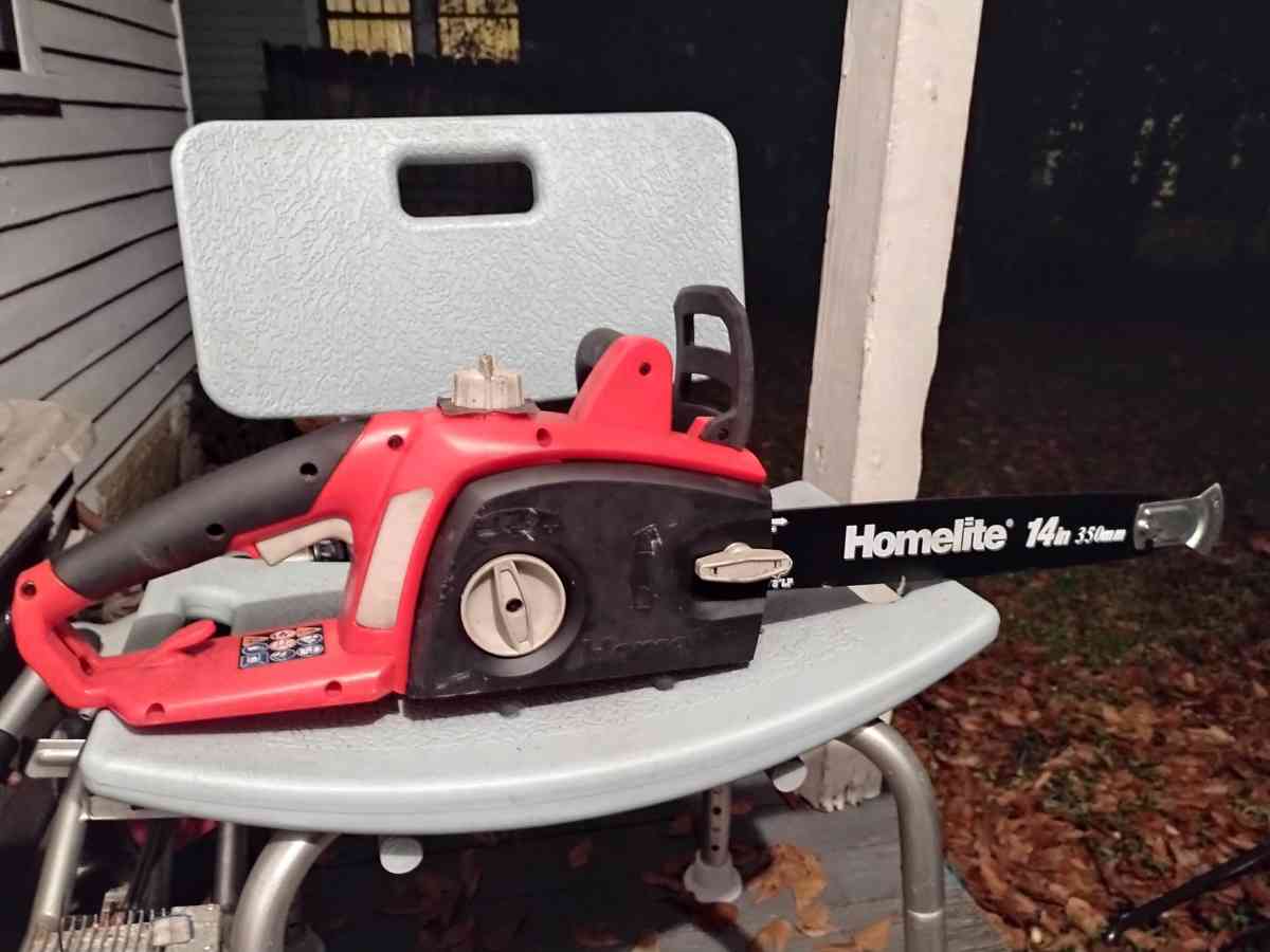 Electric Chainsaw - Mobile, Alabama