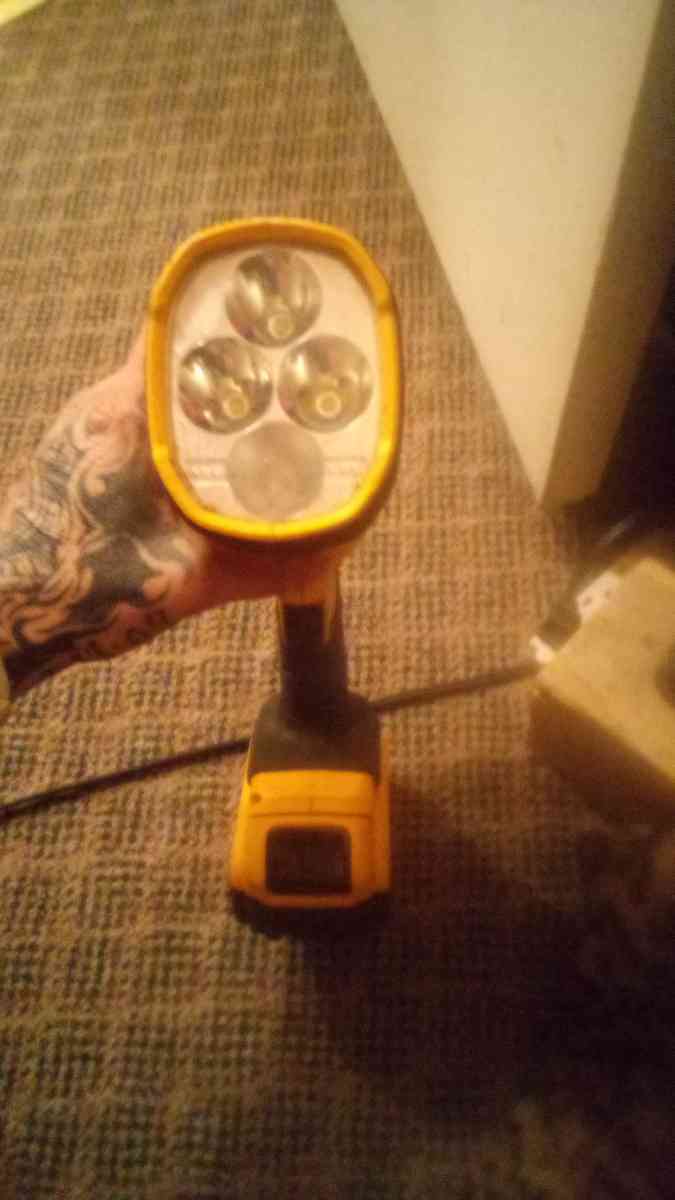 DeWalt power tools cordless - Hermitage, Tennessee - FleaMarketBay