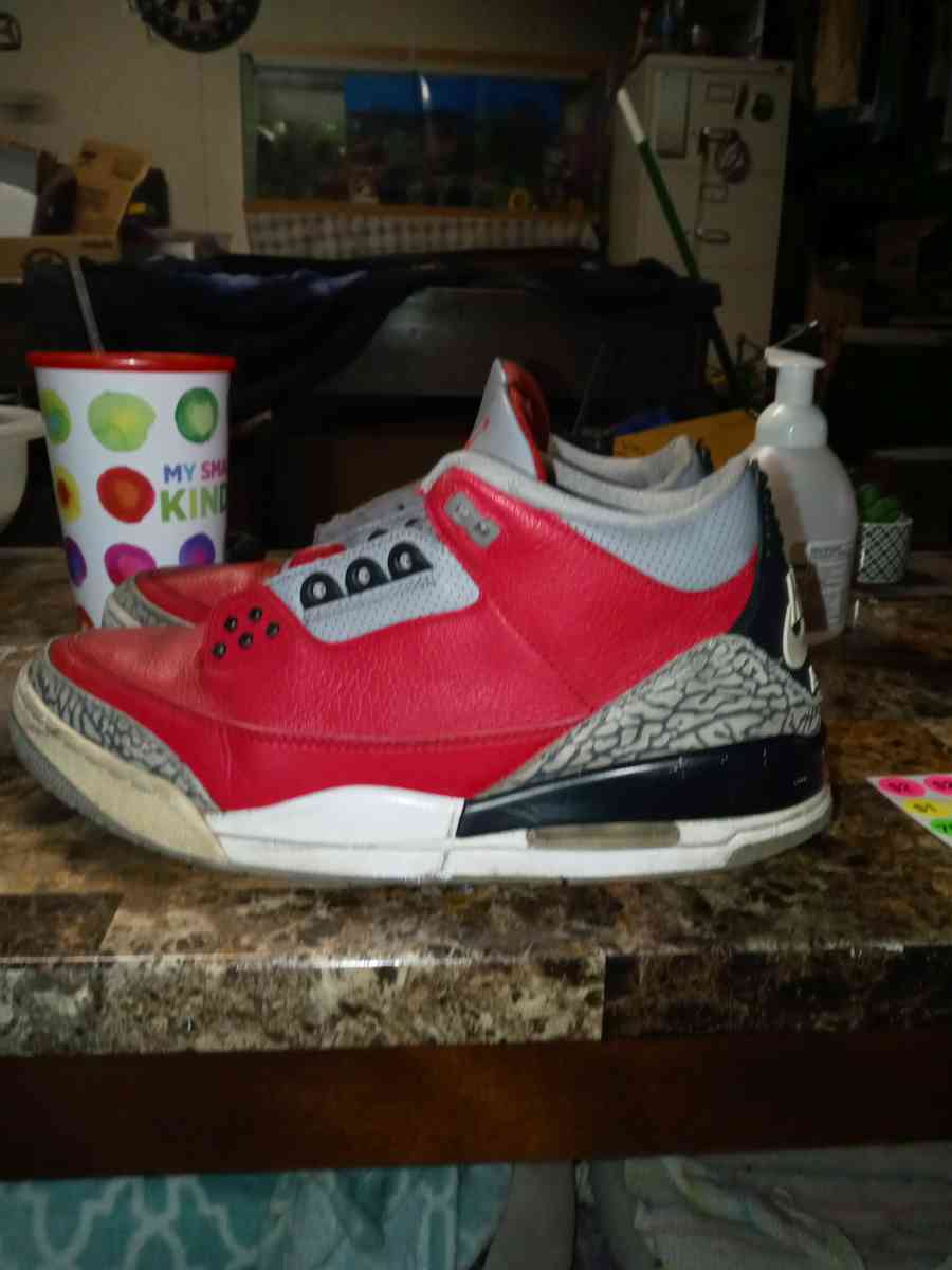 Mens Air Jordan III SZ 12 - Oklahoma City, Oklahoma - FleaMarketBay