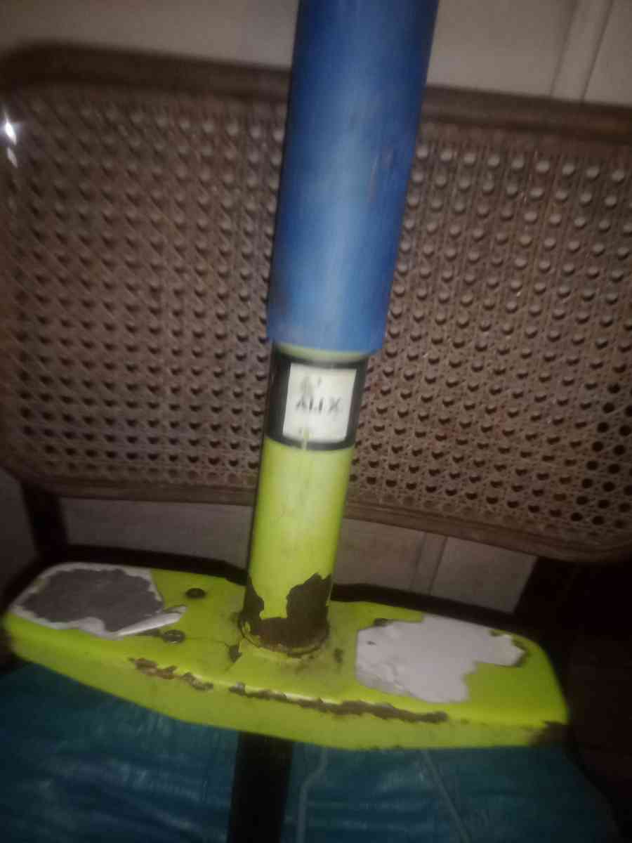 Pogo Stick Super Go - Shreveport, Louisiana - FleaMarketBay