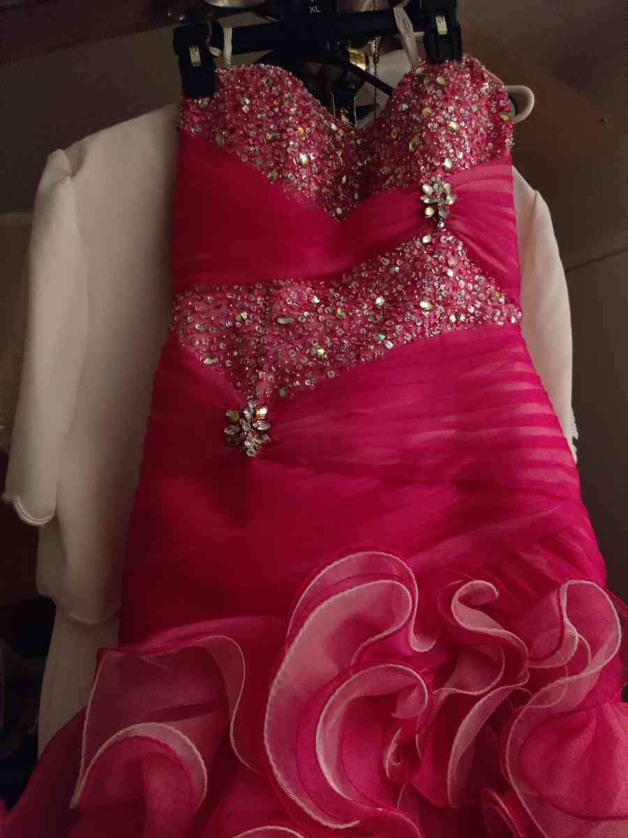 prom dress - Foley, Alabama