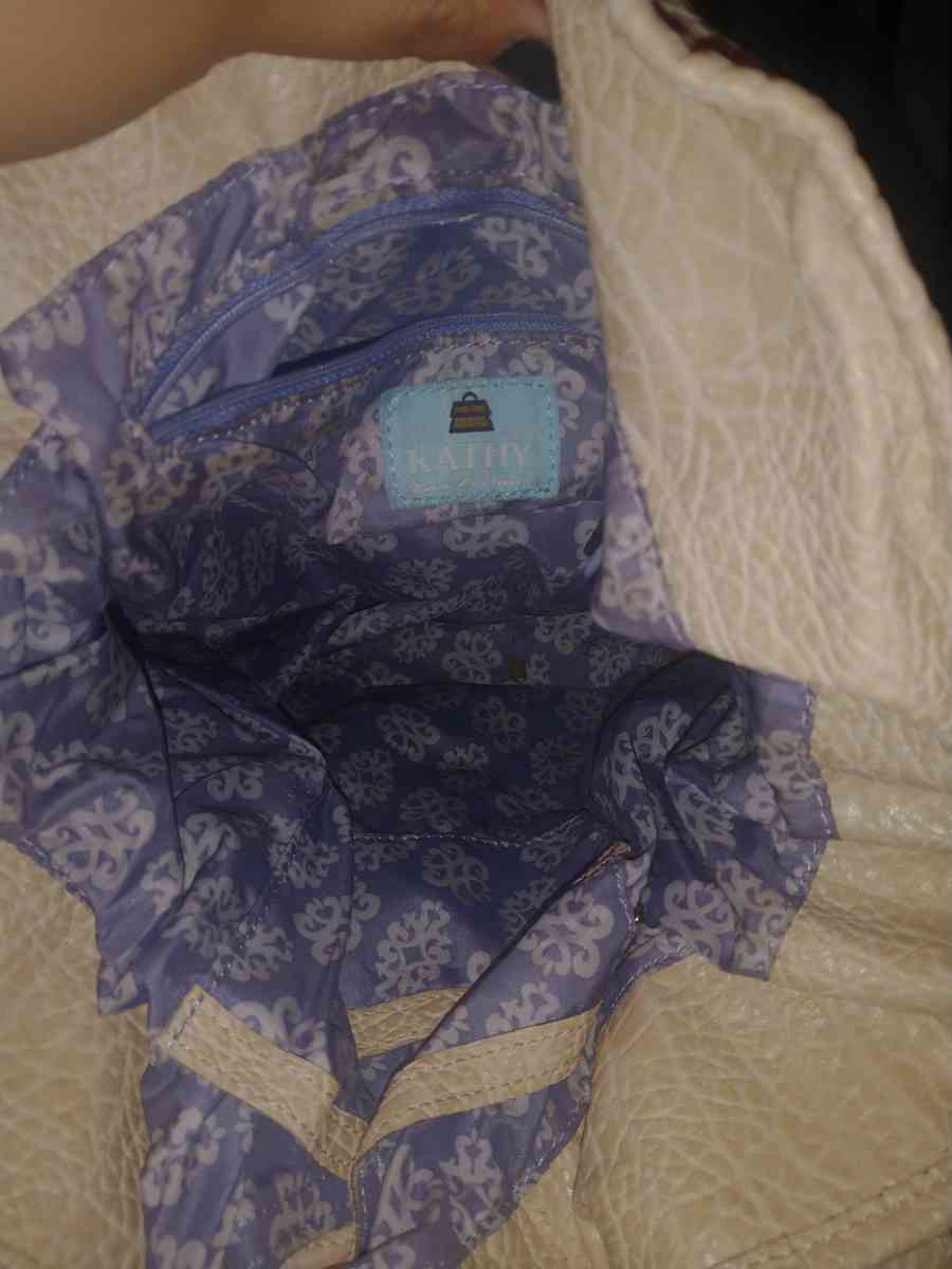 Kathy Van Zeeland Bag - San Diego, California - FleaMarketBay