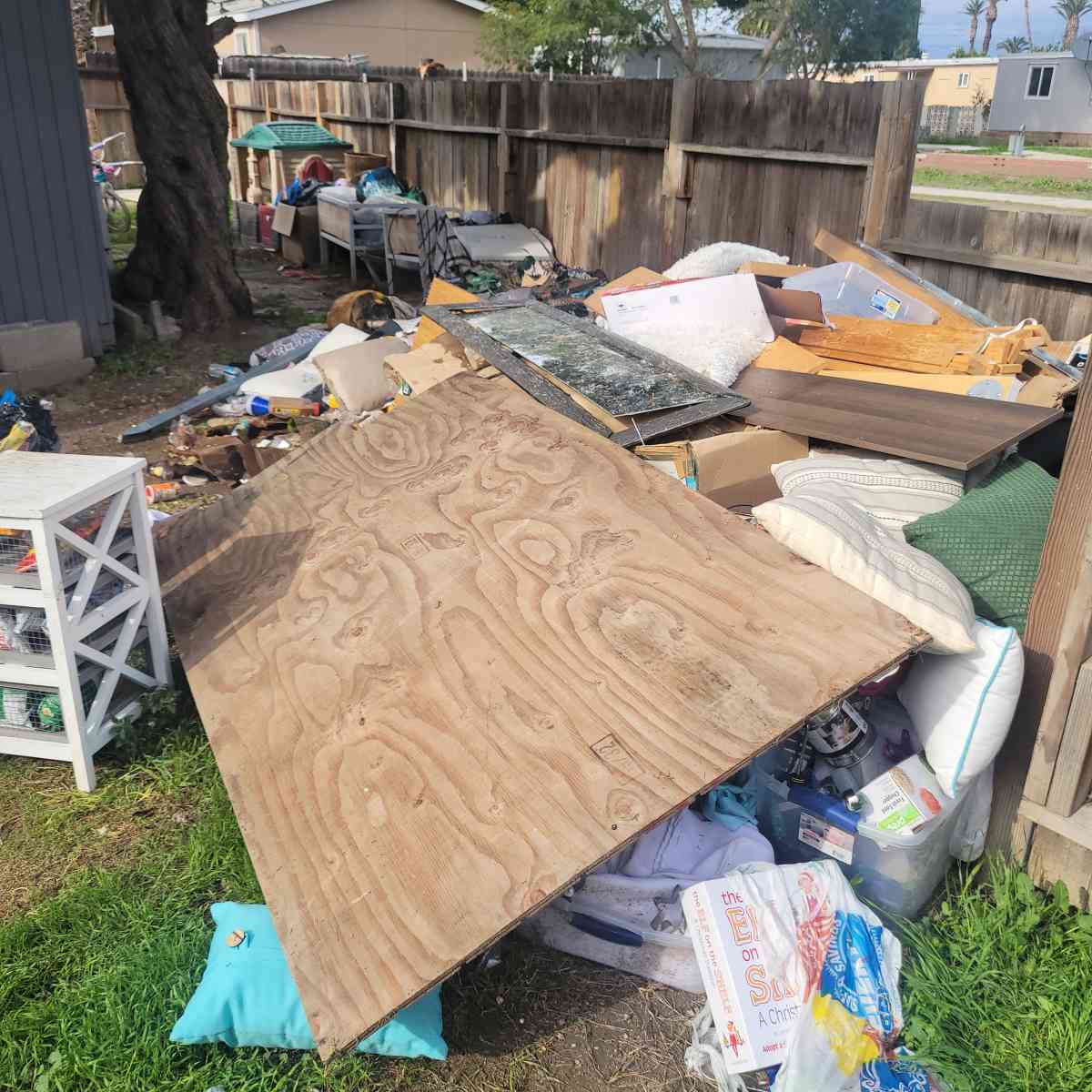 dump trailer - Fontana, California - FleaMarketBay