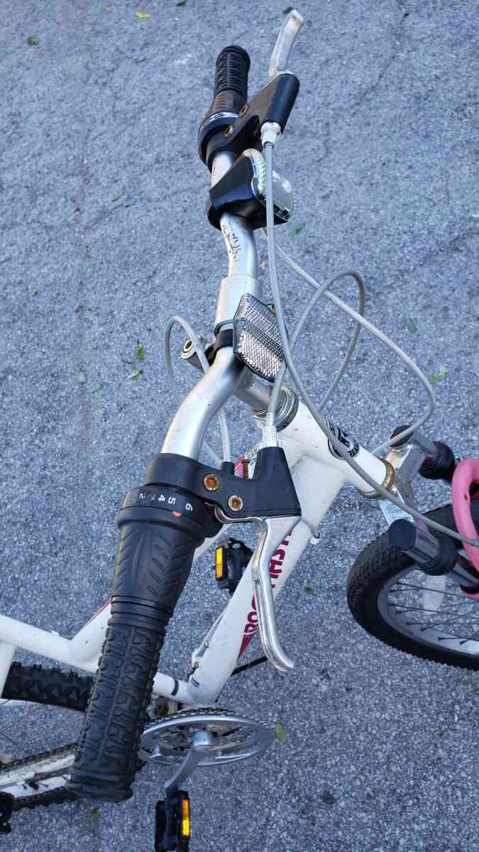 Bicicleta Roadmaster - Miami, Florida - FleaMarketBay