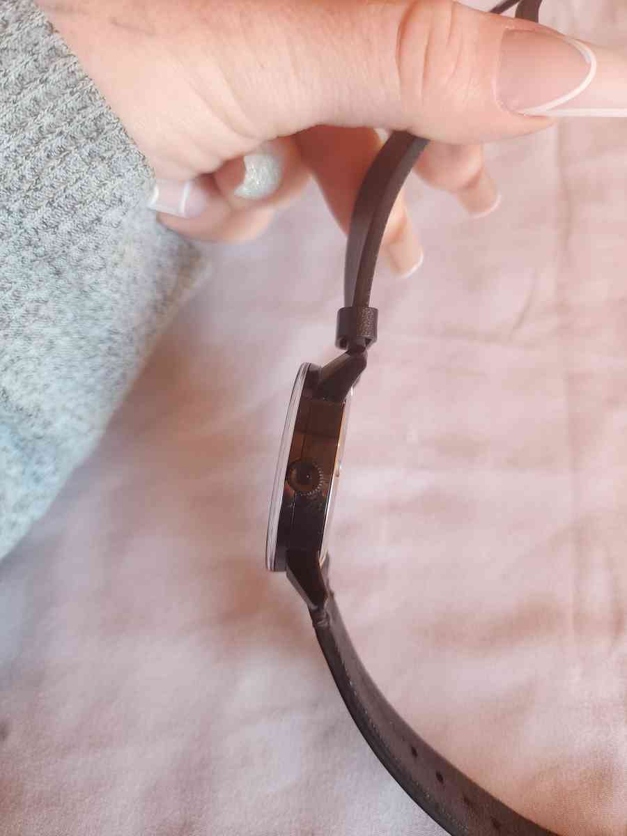 Movado Bold Black Museum Dial Black Leather Unisex Watch - Los Angeles, California - FleaMarketBay