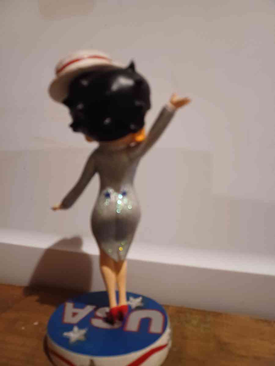 star spangled patriotic betty b  collectable figure Retired - Irvine, Kentucky - FleaMarketBay