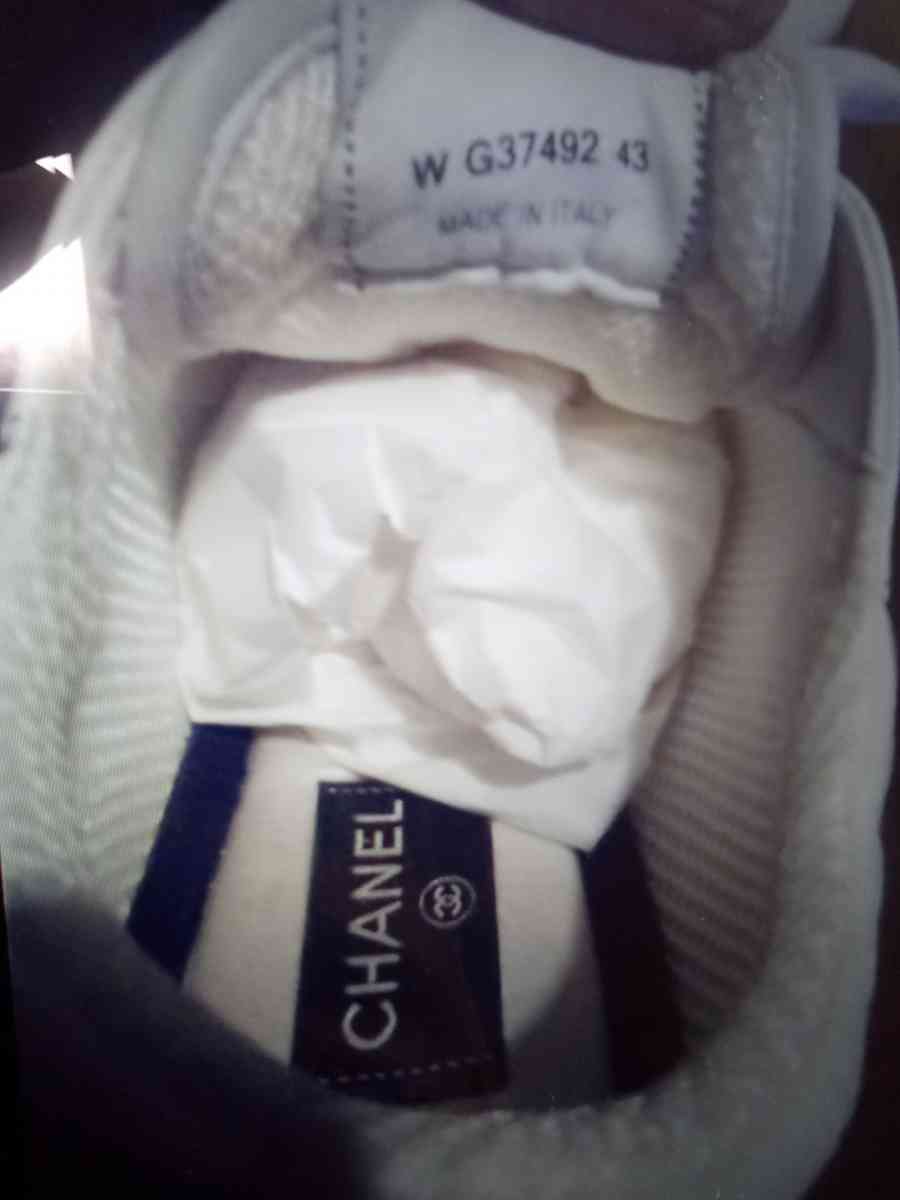 Brand New CHANEL Shoes Pick Up./With Box and "Reciept". - Houston, Texas - FleaMarketBay