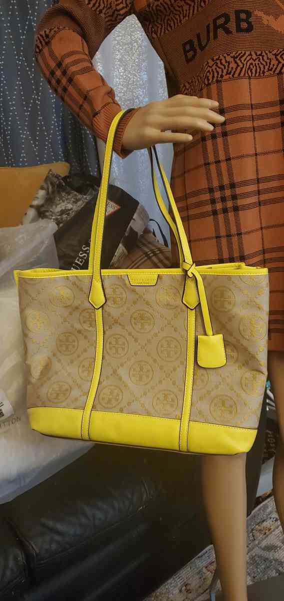 Tory tote bag - Mission Viejo, California - FleaMarketBay