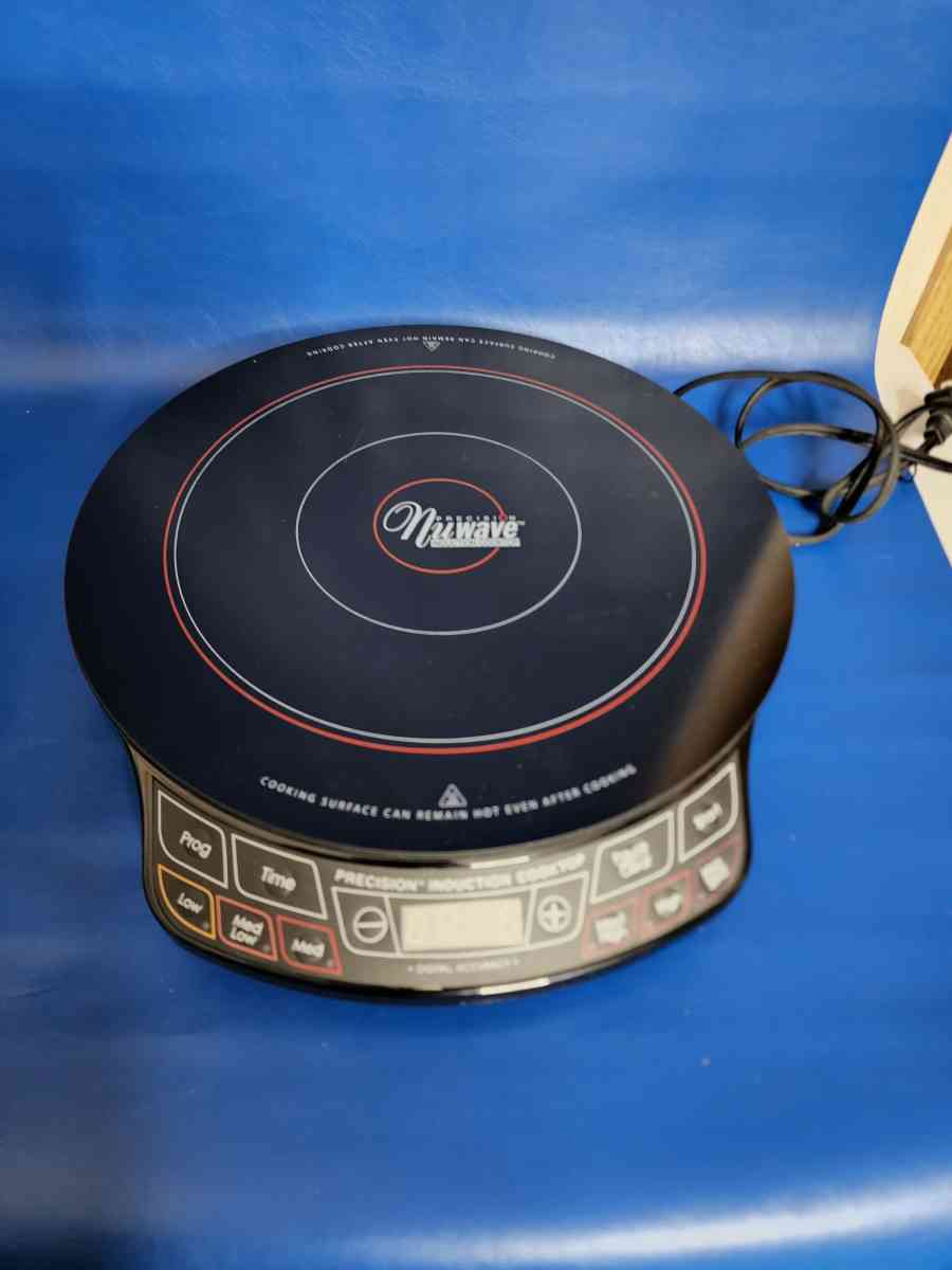 Precision New Wave Induction Cooktop With cookwear - Mountain Home, Idaho - FleaMarketBay