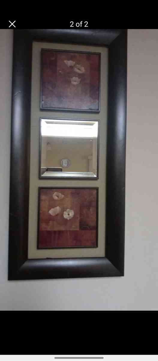 2 Wall Art Paintings - Lakewood, Ohio