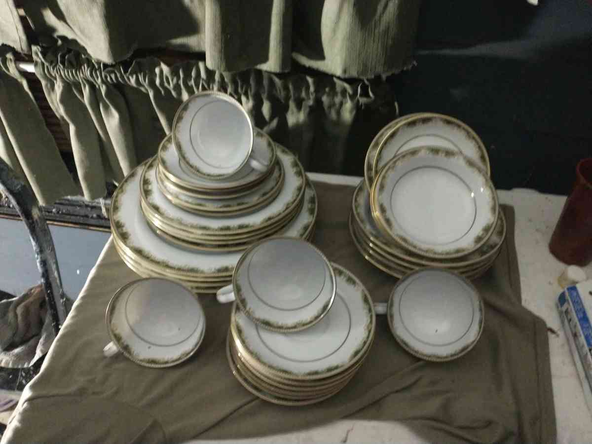 noritake china dishes - Abbeville, Louisiana - FleaMarketBay