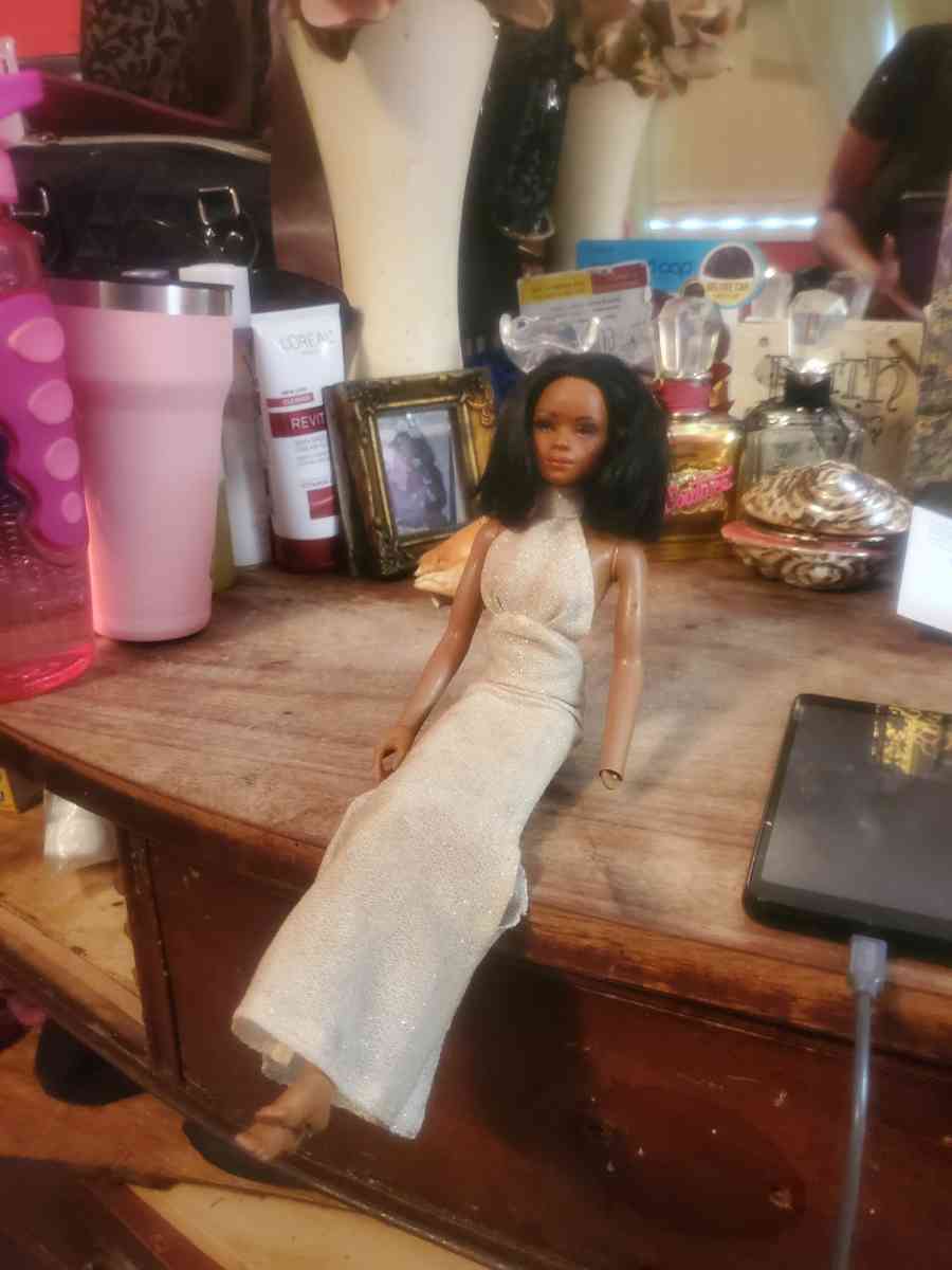 Diana Ross doll - Decatur, Georgia