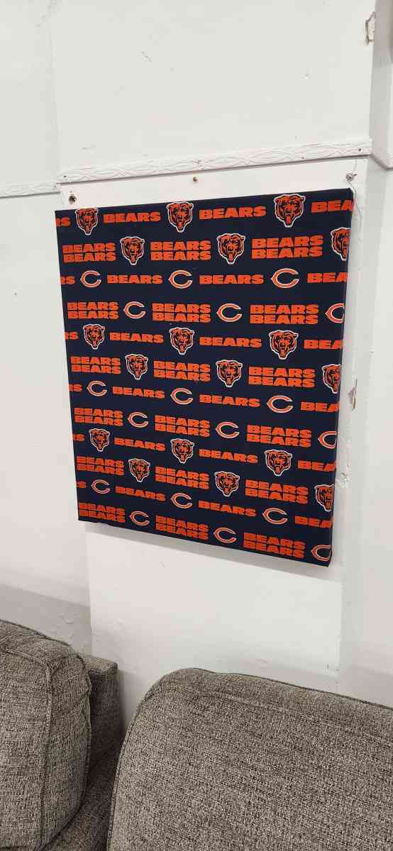 Chicago bears wall art - Urbana, Illinois - FleaMarketBay