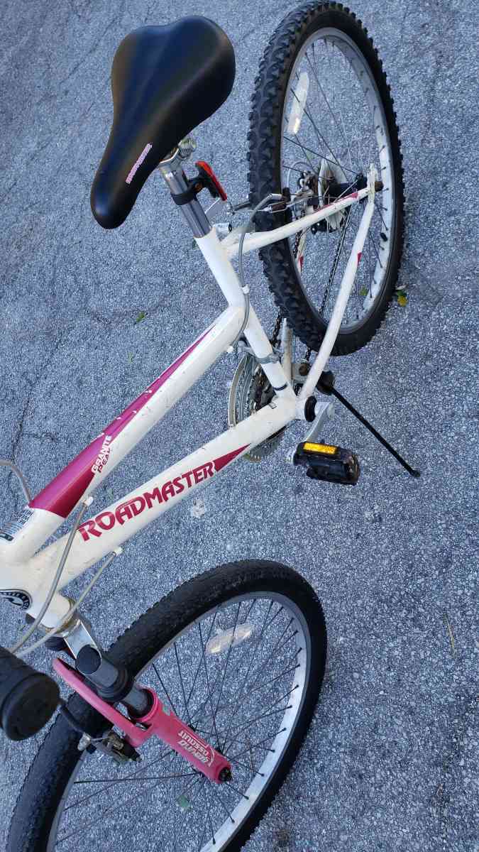 Bicicleta Roadmaster - Miami, Florida - FleaMarketBay
