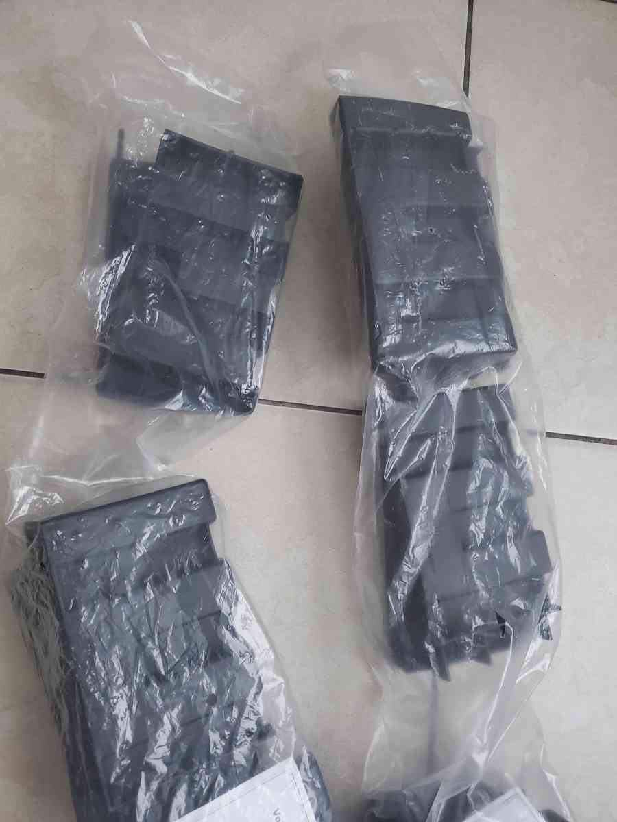 Volkswagen cargo management systems - Tampa, Florida - FleaMarketBay