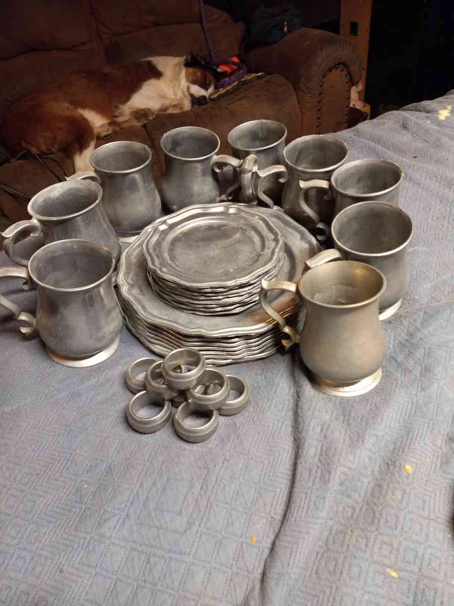 vintage pewter dishes - Campbell, Texas - FleaMarketBay