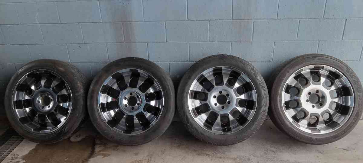 six lug 22 inch chromolly wheels and tires