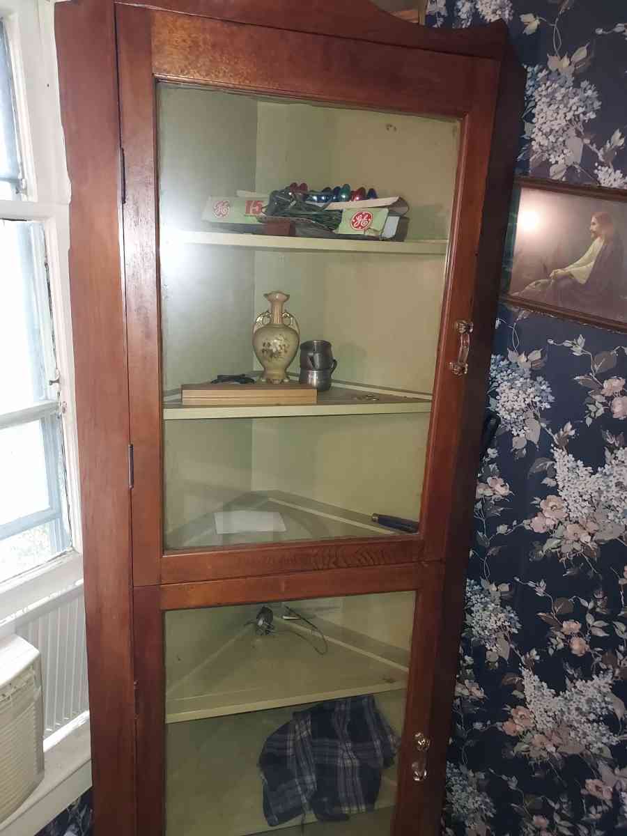antique coner cupboard - Pawcatuck, Connecticut