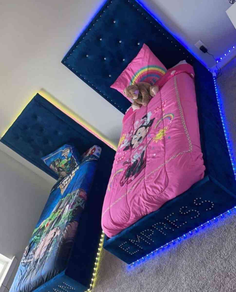 Beds made to order I OFFER FINANCING ASK FOR PRICE - Miami, Florida - FleaMarketBay