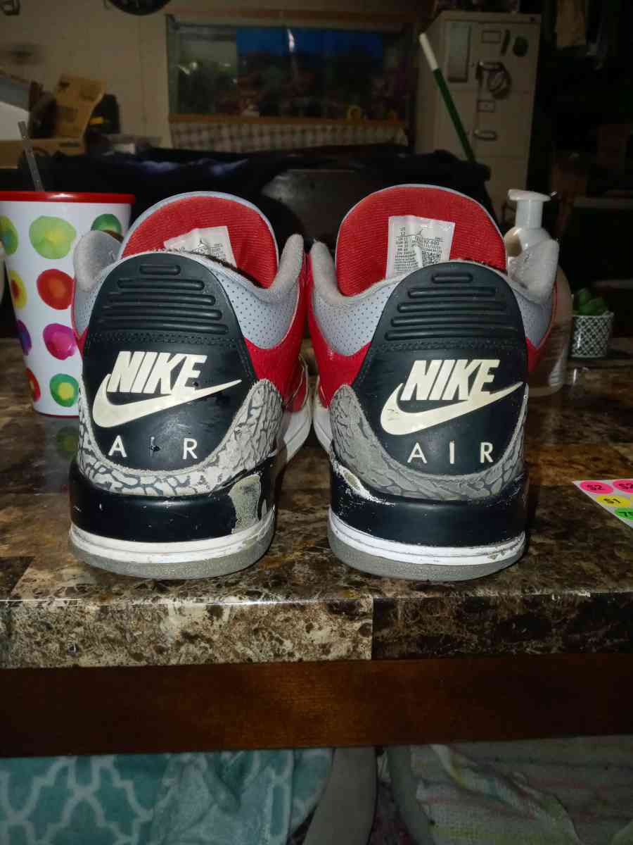 Mens Air Jordan III SZ 12 - Oklahoma City, Oklahoma - FleaMarketBay