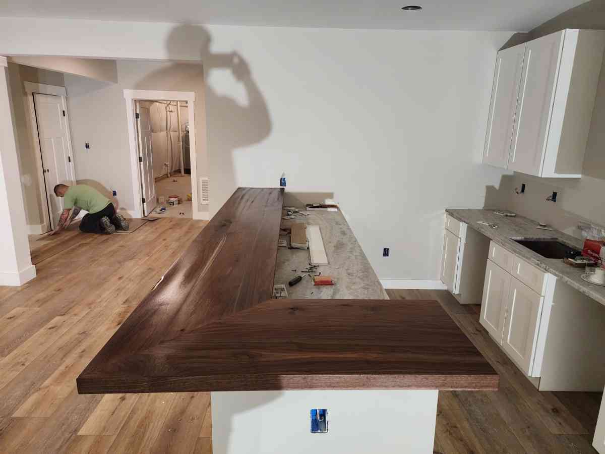 handmade furniture doors and countertops - Charles Town, West Virginia - FleaMarketBay