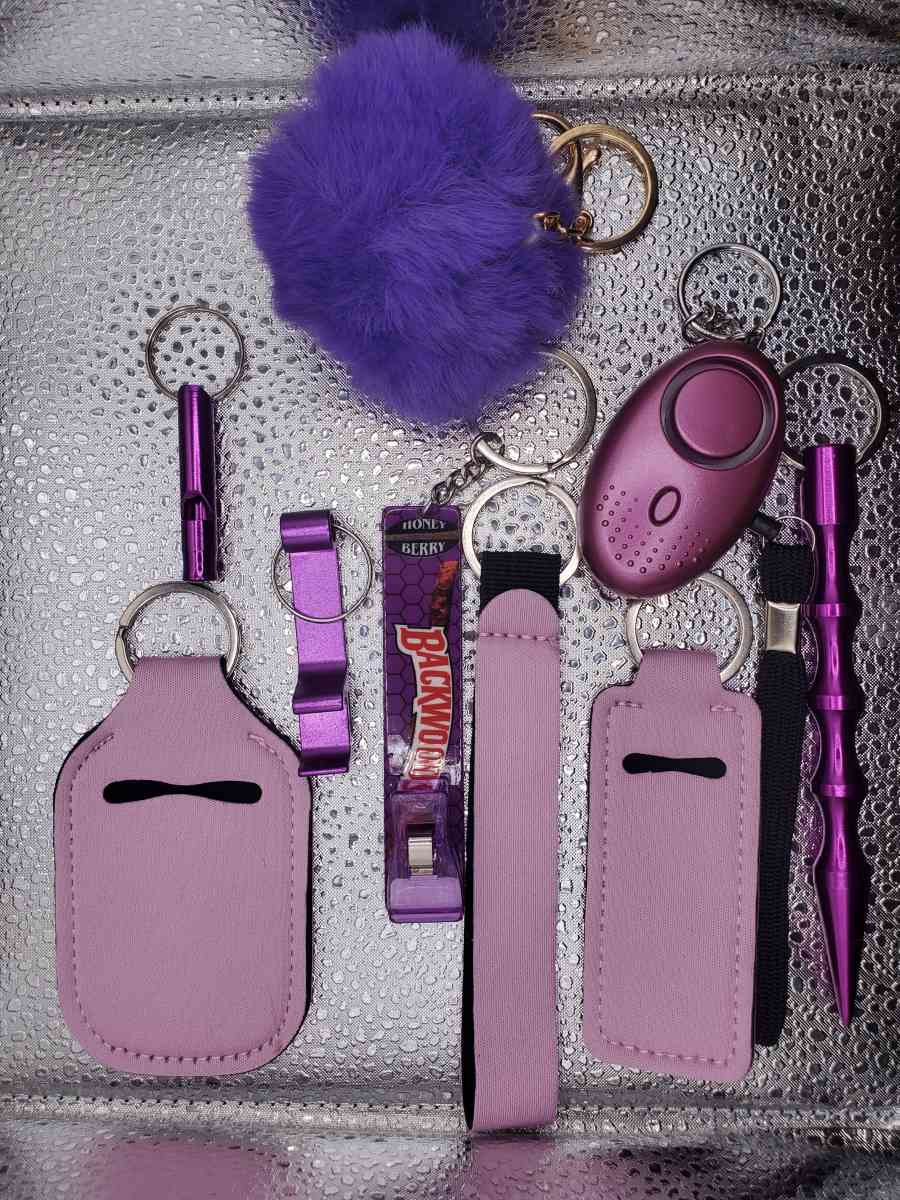 purple safety keychain - Syracuse, New York - FleaMarketBay