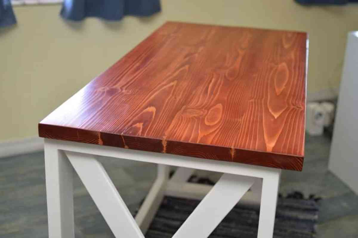 Farmhouse wooden desk - Haines City, Florida - FleaMarketBay