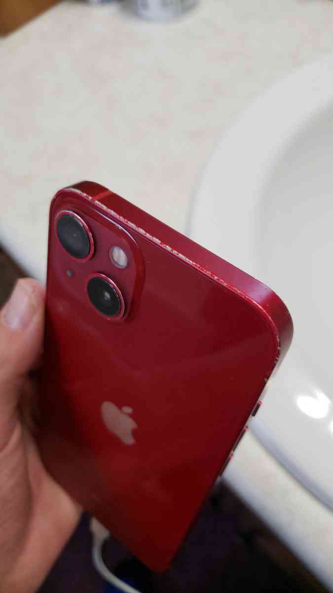 iphone 13 - Brooksville, Mississippi - FleaMarketBay