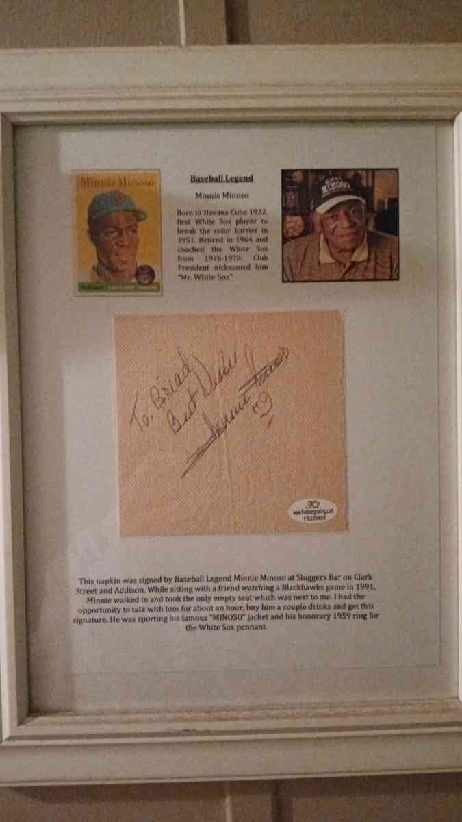 Minnie Minnoso autograph - Fountain Inn, South Carolina