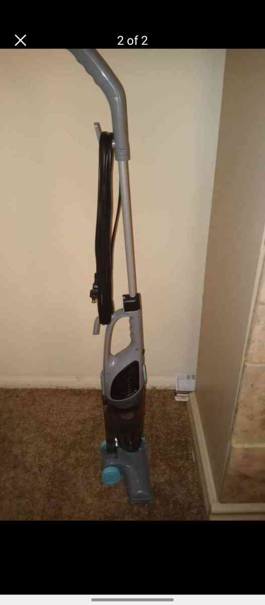 Vacuum Cleaner - Lakewood, Ohio - FleaMarketBay