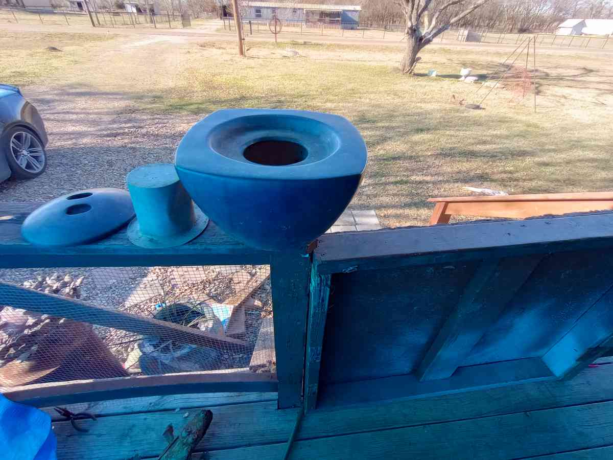 metal outdoor ashtray - Kaufman, Texas