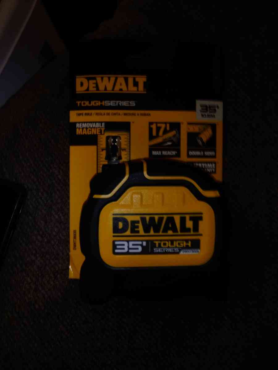 DEWALTTough Tape 35 ft x 114 in Tape Measure - Santa Clara, California