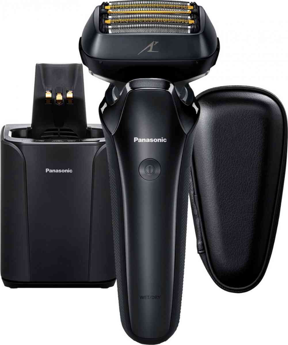 Panasonic Arc6 Shaver with self cleaning charging dock - Visalia, California