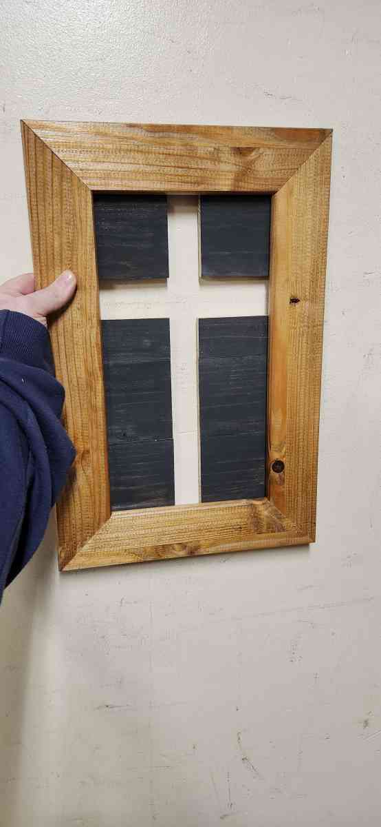 handmade wooden cross wall decor - Urbana, Illinois - FleaMarketBay