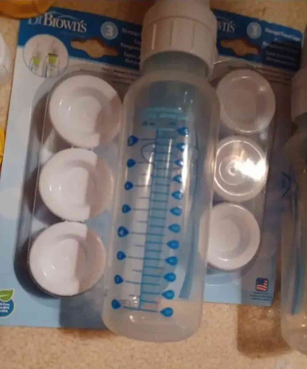 baby items - Port Huron, Michigan - FleaMarketBay